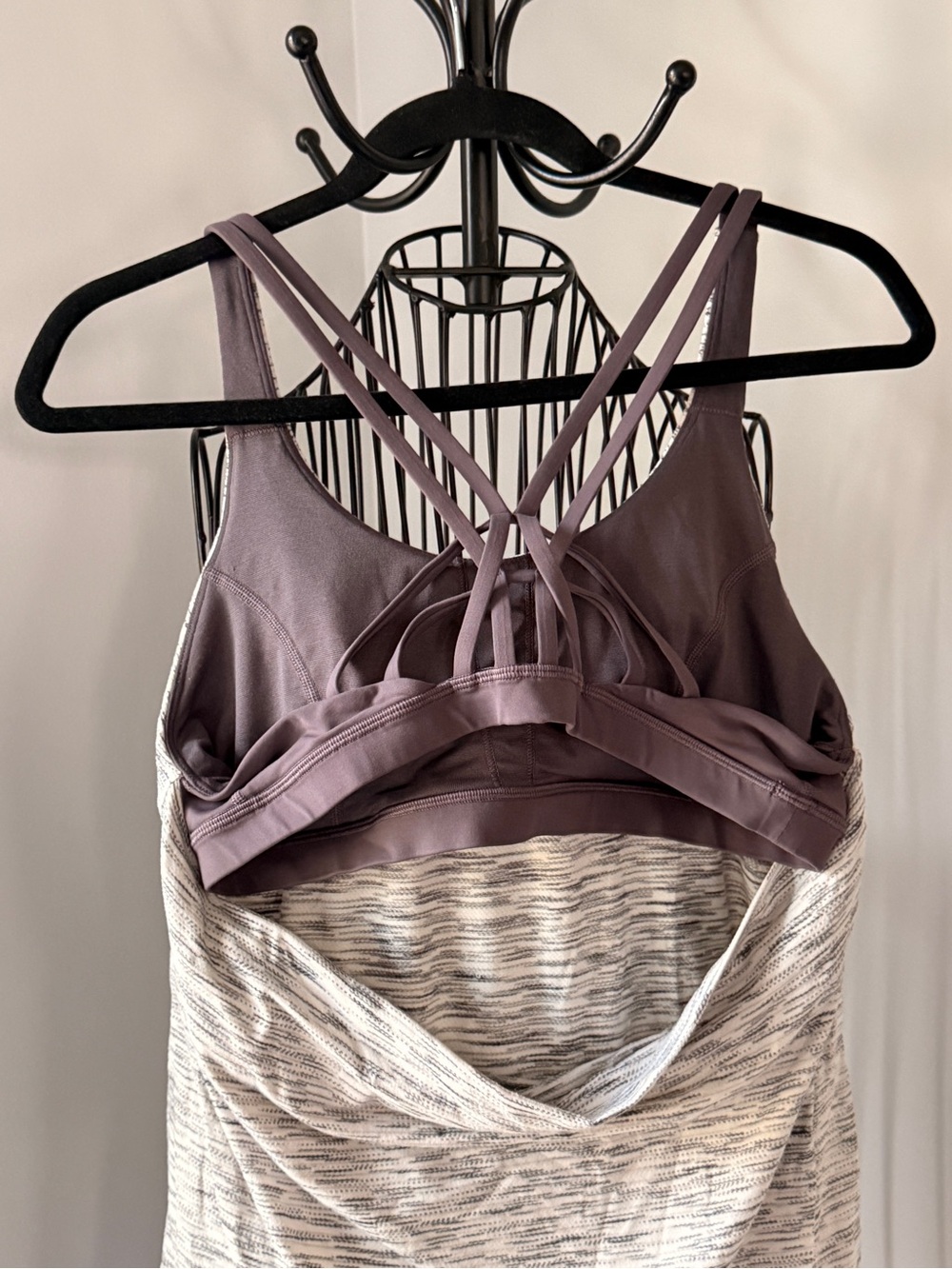 Lululemon Moment To Movement 2-In-1 Tank size 10 - Picture 5 of 8